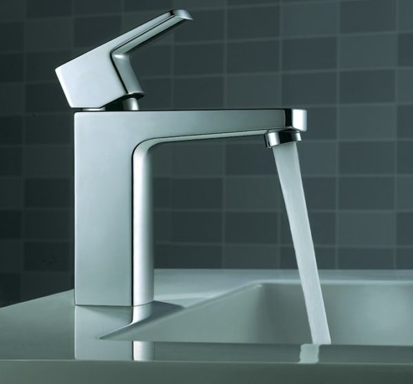 f7011 600x558 - Artos Safire Contemporary Faucet